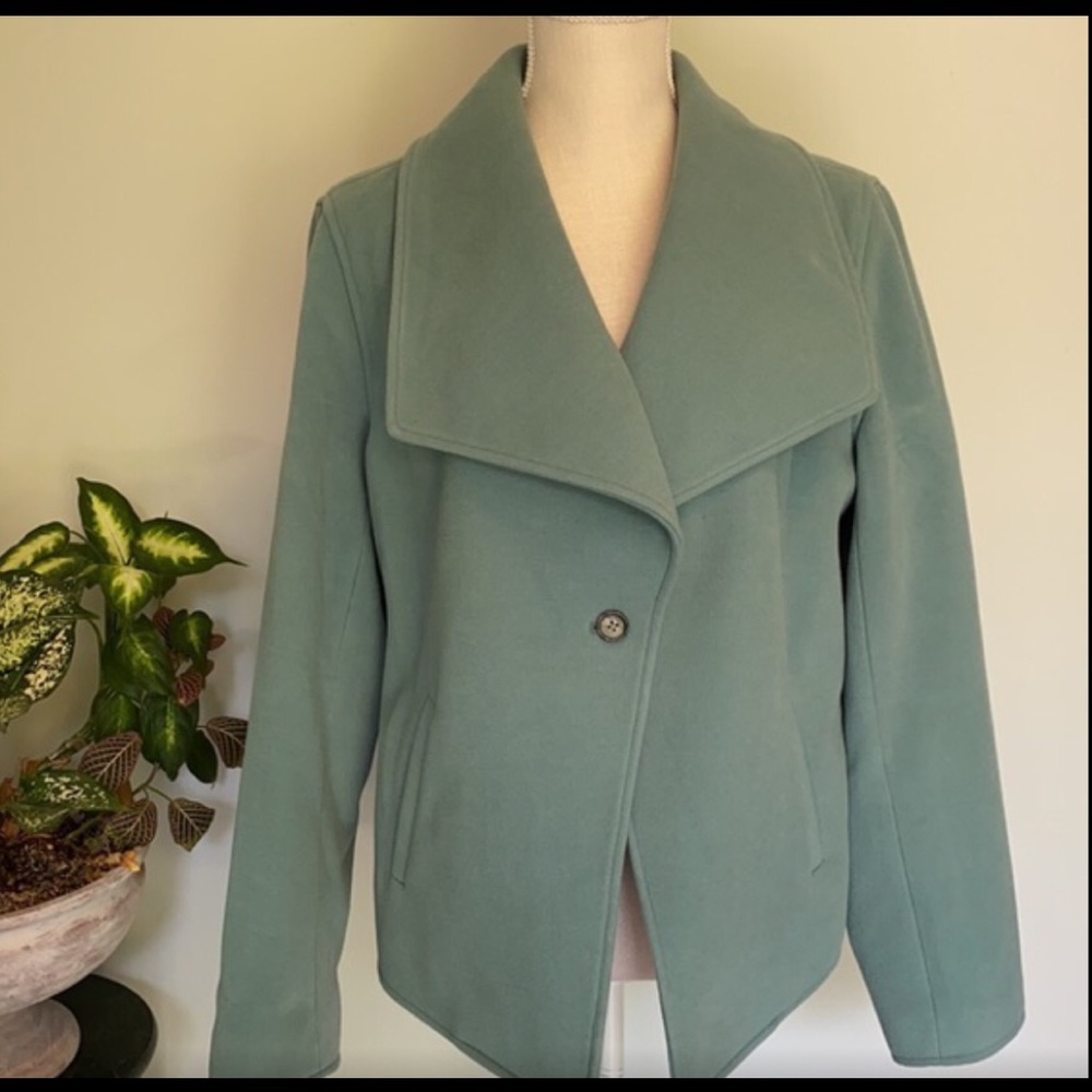 Exquisite Jones New York Jacket